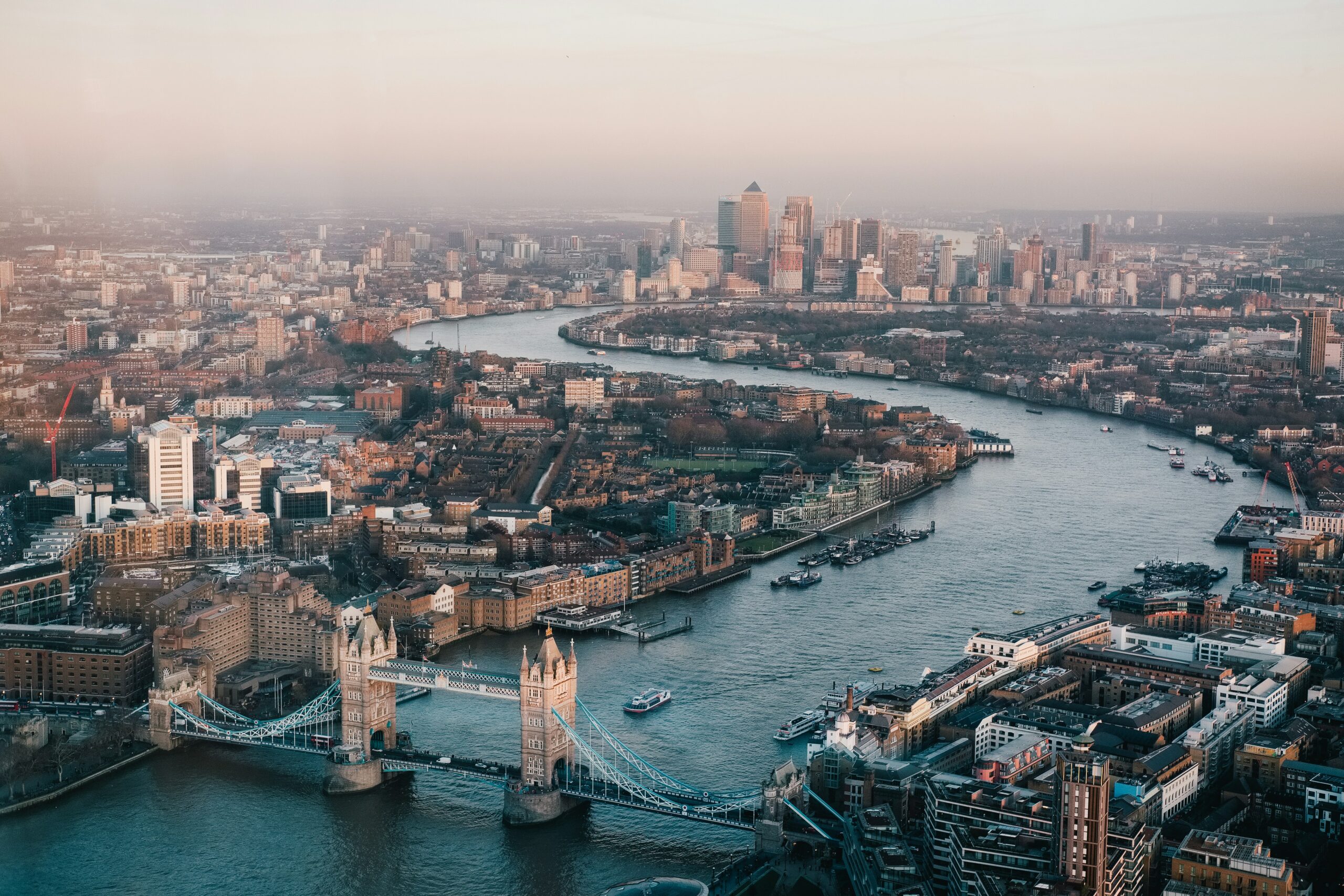 10 Stunning Prewedding Locations in London